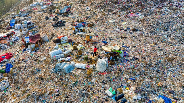 Gremet. Skup, sprzedaż złomu, metali. Maślonka G.