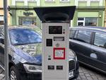 Na parkujących w Lesznie czekają nowe parkomaty. Co trzeba wiedzieć podczas płacenia opłat?