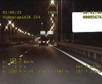 18-latek kilka godzin po zdaniu egzaminu na prawo jazdy jechał z prędkością 165km/h